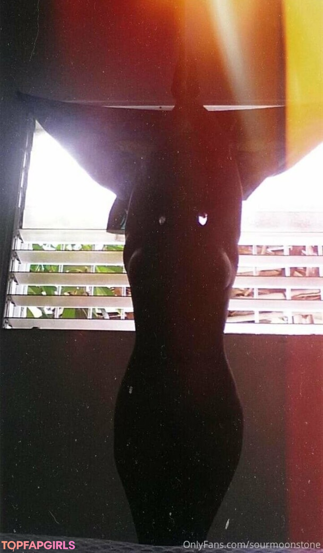 sourmoonstone star du porno en haute qualité image