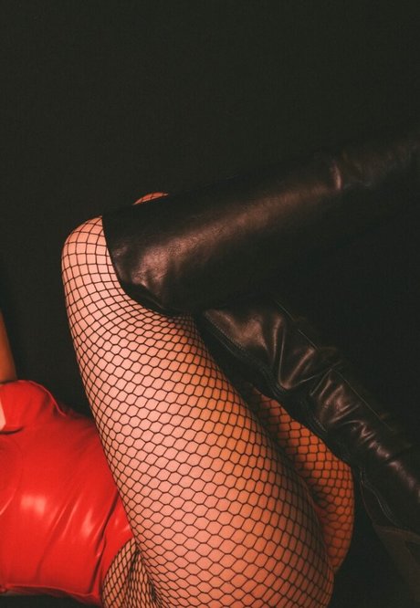 Slight Sounds jolie star du porno photos