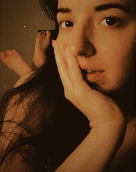 Slight Sounds actrice galerie