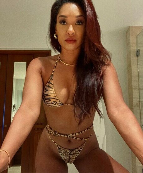 Candice Patton modèle de haute qualité des photos