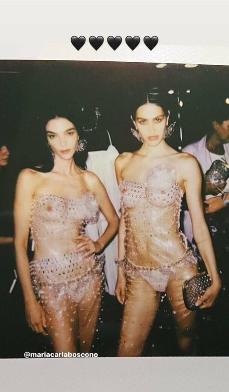 Amelia Gray Hamlin étoile xxx img