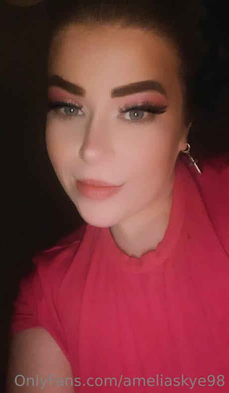 ameliaskye98 art modèle image