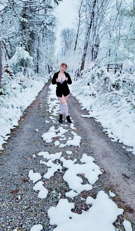 lyrictiana star du porno exclusive photo