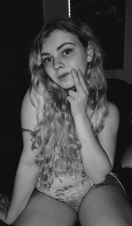 lyrictiana mannequin galerie