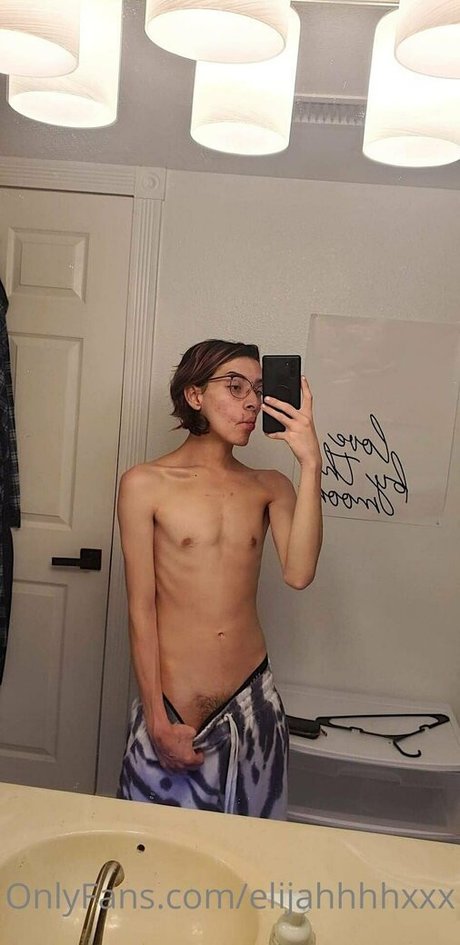 elijahhhhxxx modèle pornographique archive