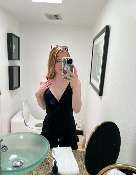 taratumbles actrice de grande qualité photos