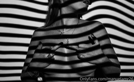 Manuela Madrid actrice de nus des photos