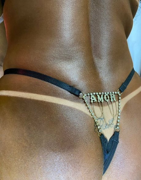 Luanna Becker art de star du porno photo