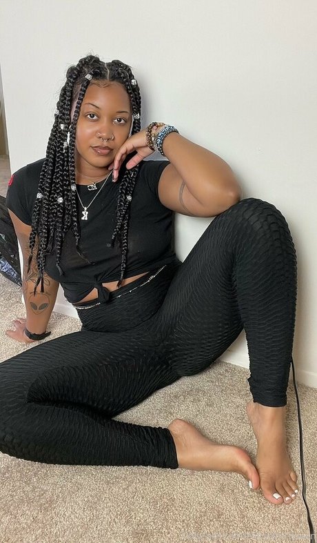 missmcqueenxx actrice photos