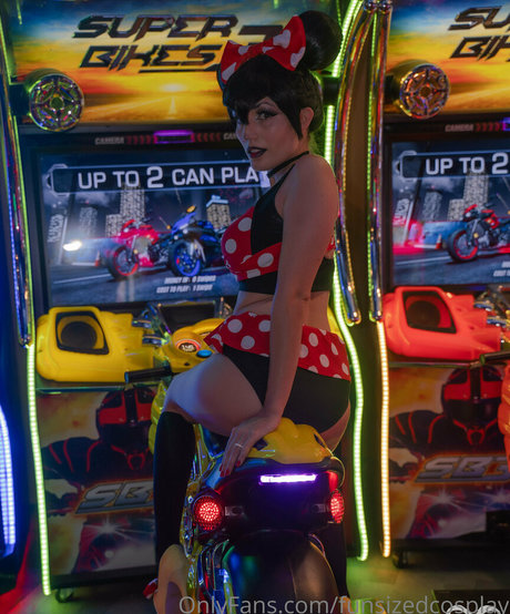 funsizedcosplay star du porno nue photo