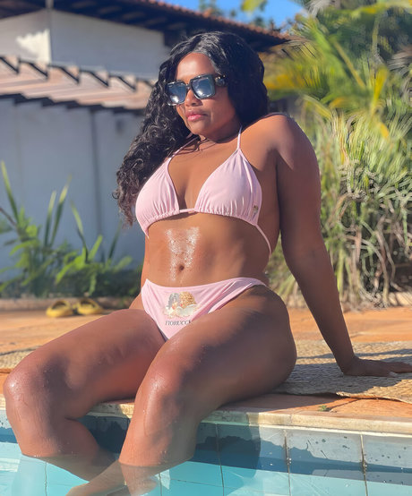 Gaby Amarantos étoile sexy galerie