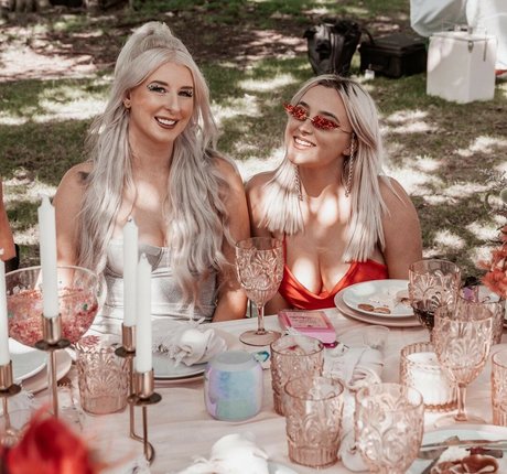 Lavender Baj star exclusive galeries