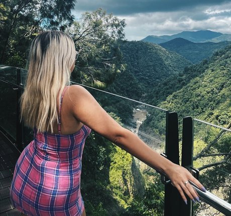 Lavender Baj star du porno en haute qualité archive