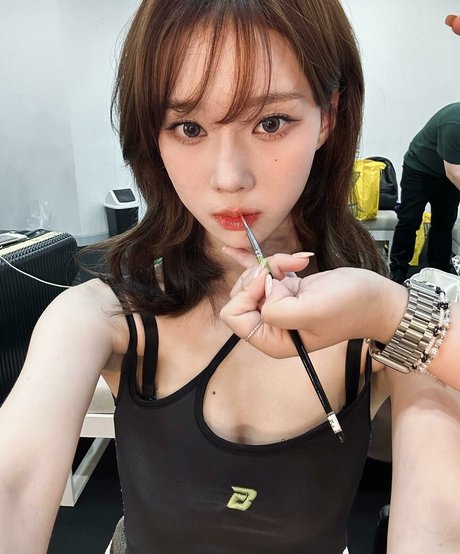 WomenK pop modèle adulte images