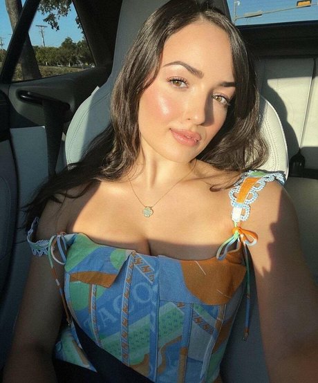 Sonia Ferraro nus de stars du porno img