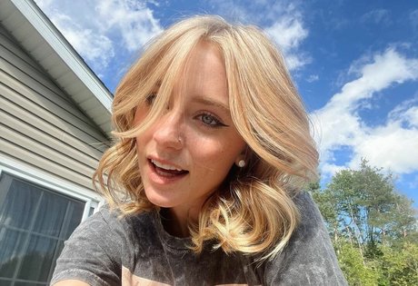 Audra Miller art de star du porno collection