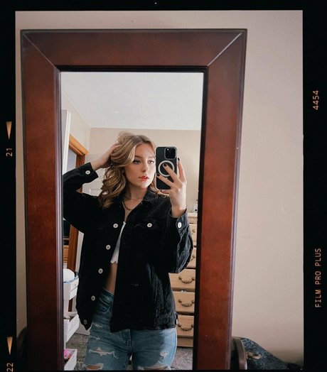 Audra Miller modèle hd collection