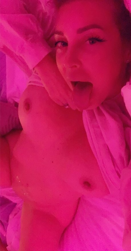 misssaintxxx star érotique img