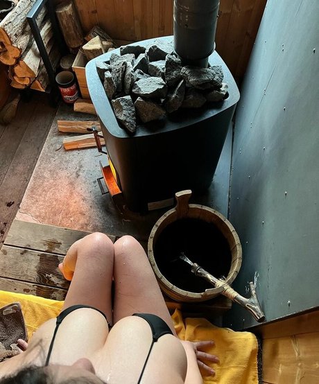 Jun Amaki actrice nue galerie