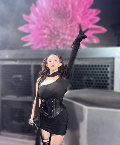 Jun Amaki sexe de star du porno des photos