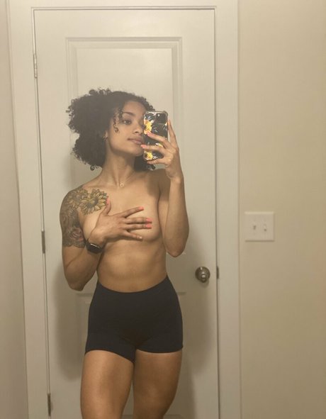 Cocoboncoco modèle parfait photos