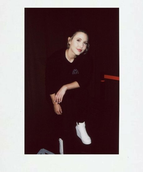 Taylor Tomlinson actrice photo