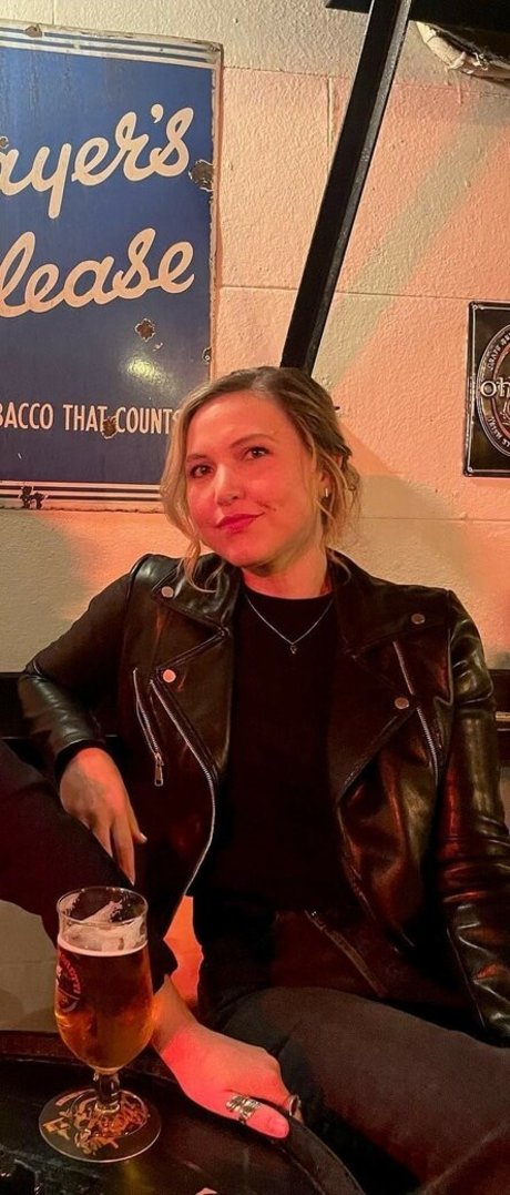 Taylor Tomlinson modèle image