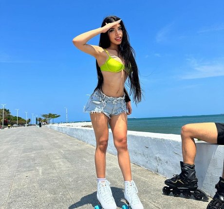 Yeri Mua star du porno chaud des photos