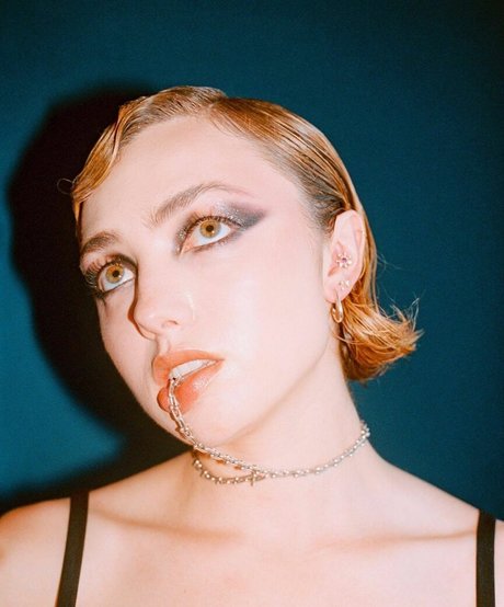 Peyton List sexe star du porno img