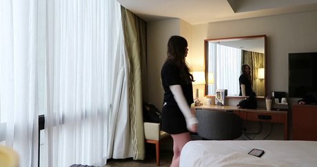 SarahKey star du porno gratuit photos