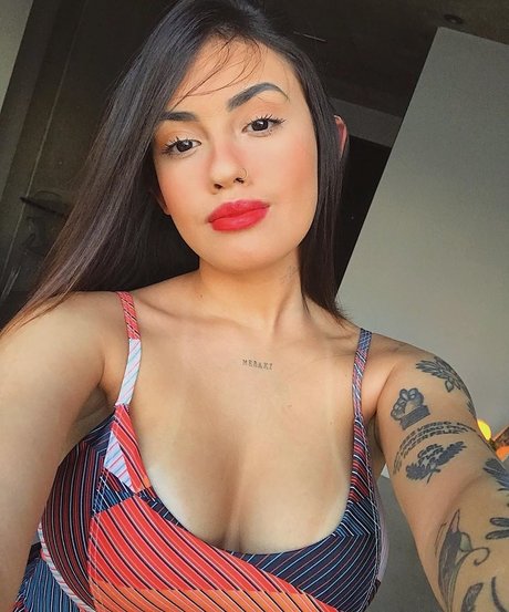 Vitoria Marcilio actrice parfaite collection