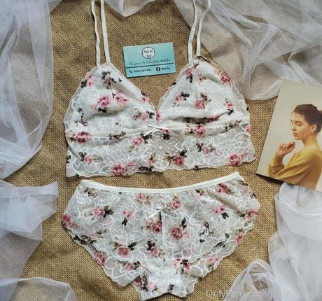 ébène maigre onlyfans hd gratuit des photos