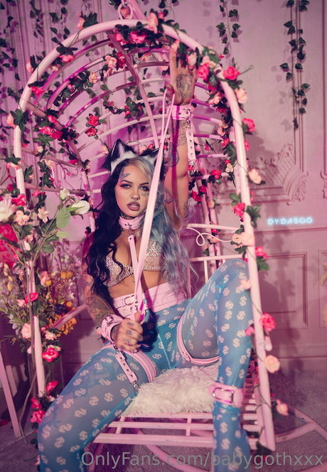 babygothxxx meilleure étoile galeries