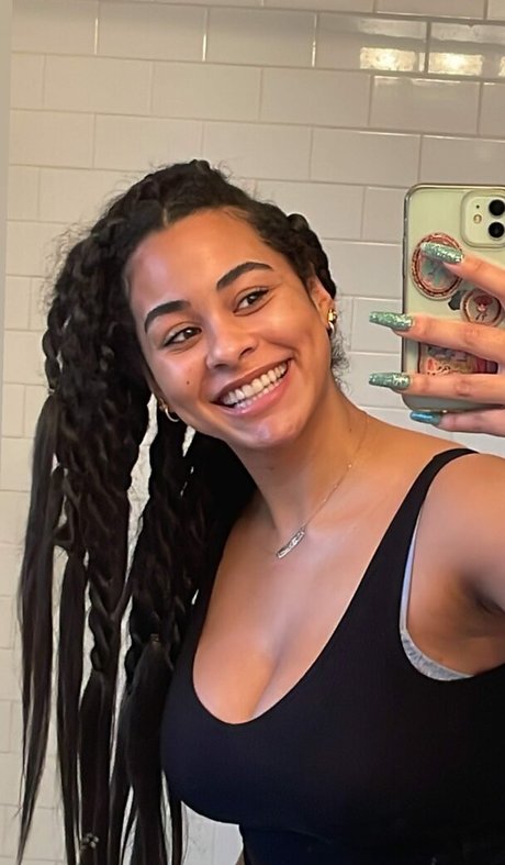 Raina Morris étoile chaude photos