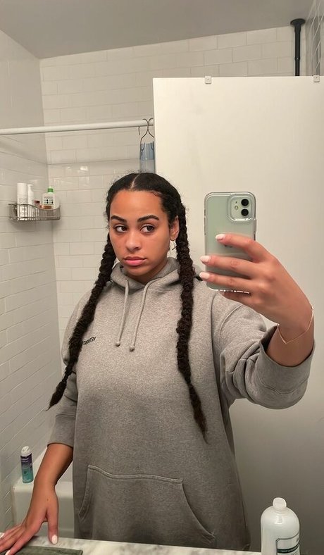 Raina Morris étoile de l'art photo