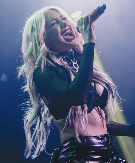 Addie Nicole Amick modèle exclusif images