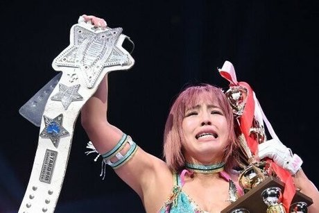 princesse de la gorge profonde onlyfans assez chaud des photos