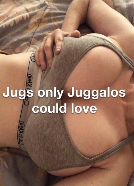 hippies uniquementfans nu libre image