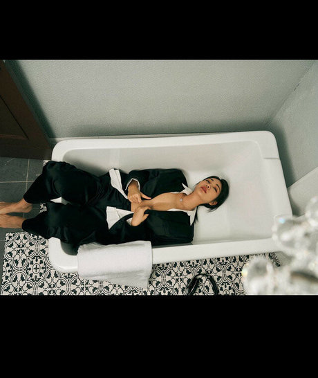 chatte dégoulinante et humide onlyfans belle haute qualité images