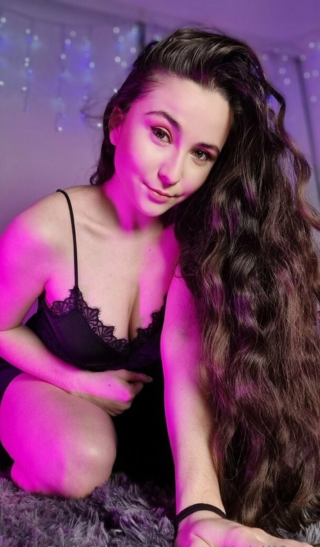 emilyhillfree modèle artistique images