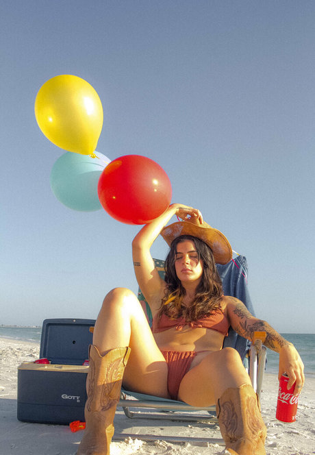 likethebugortheletter star du porno nue des photos