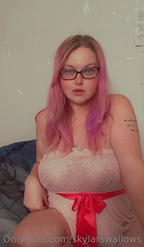 skylarswallows actrice de grande qualité archive