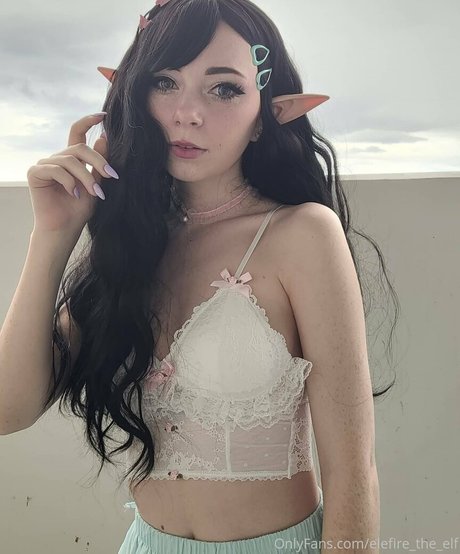 elefire the elf modèle artistique photos