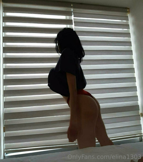 elina1303 étoile sexy photos