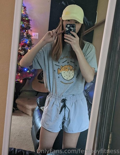 FemboyFitness modèle hd collection