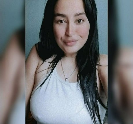 agussmunich star du porno gratuit img