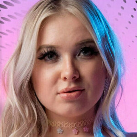 kaiia evexx haut modèle photos