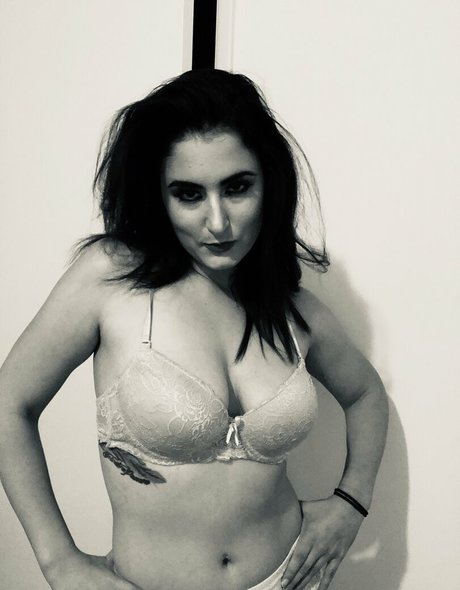 snarkybrunette art de star du porno archive