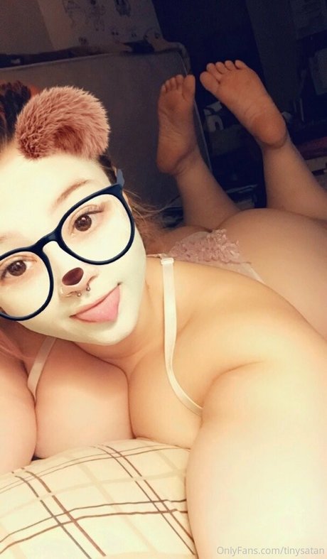 tinysatan actrice de sexe galerie