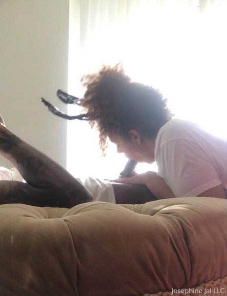 strokeitforher étoile exclusive images